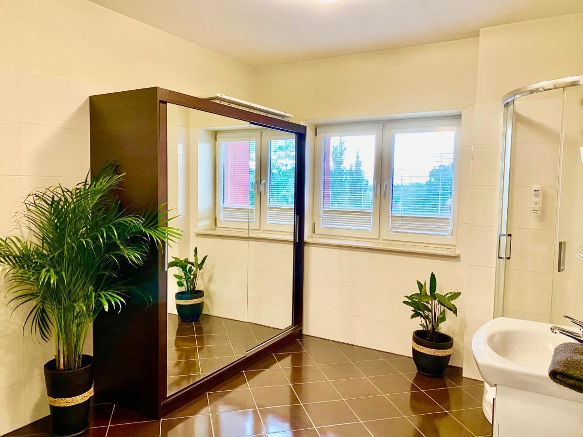 Slupski Premium: Spacious Business With Entertainment *